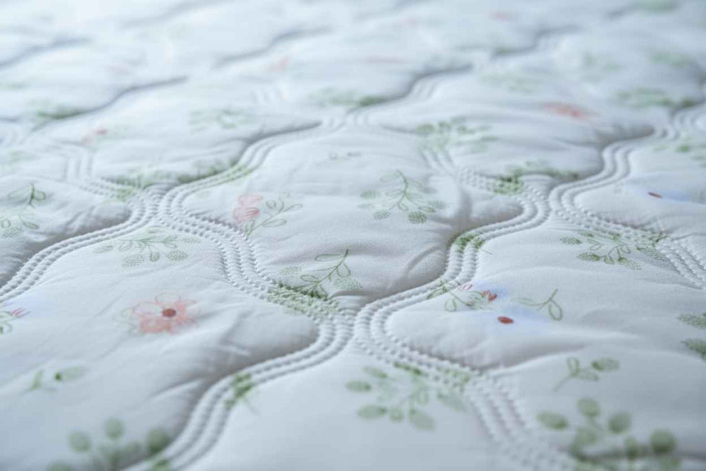 White Botanical Double Bed Comforter | Floral Summer Quilted Bedding