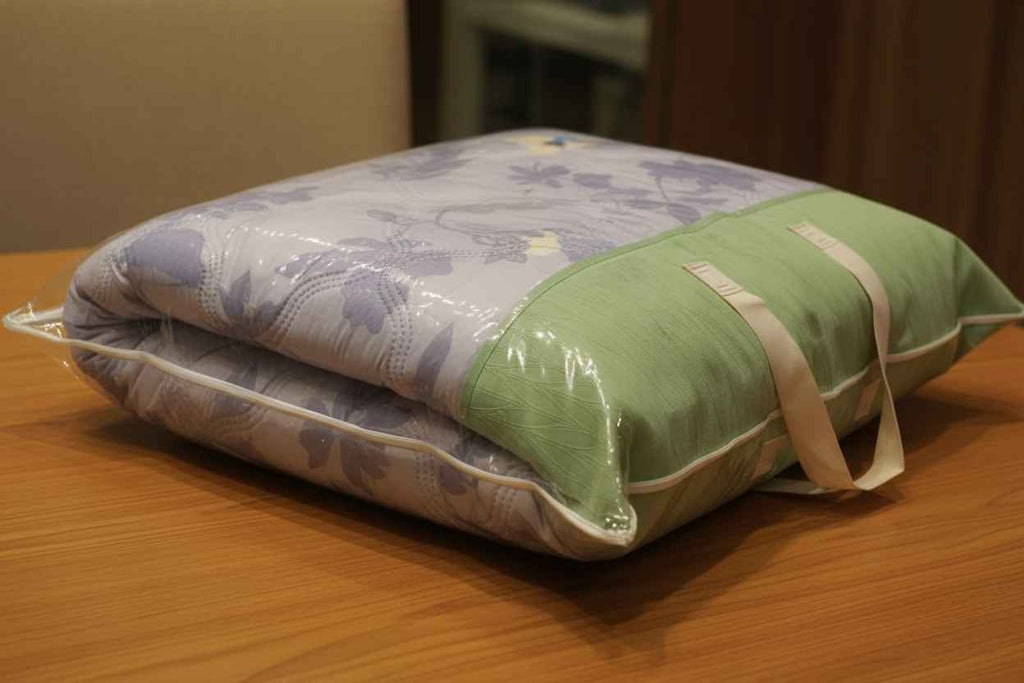Blue Floral Double Bed Comforter | Lightweight Summer Quilted Bedding