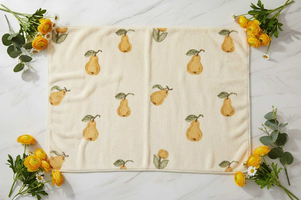 Bath Towel Microfiber | Cream Pear Print | Ultra Soft, Super Absorbent & Quick Dry | Unisex