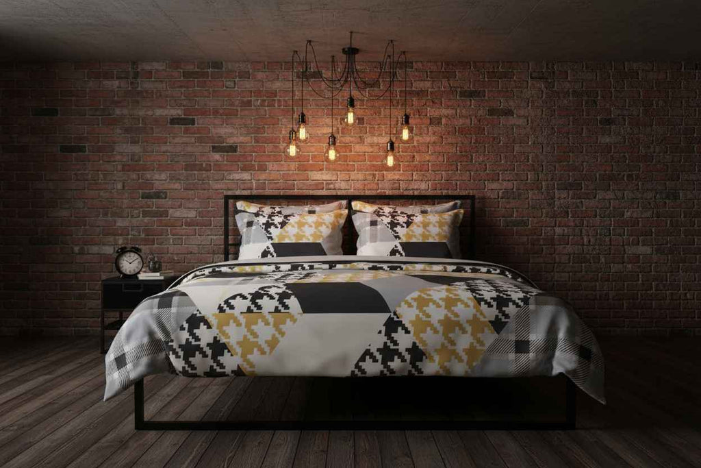 Double Bed Bedsheet – Houndstooth Patchwork | Black, White & Gold