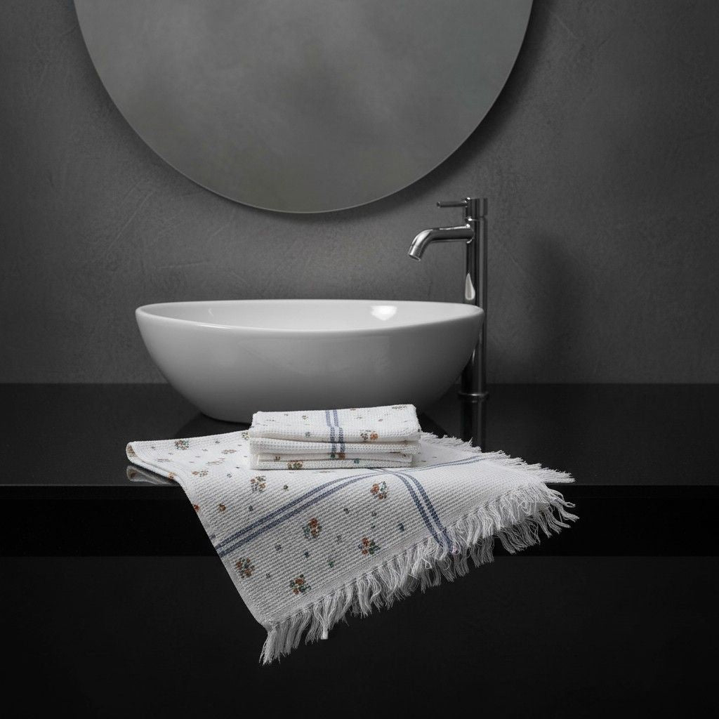 100% Cotton Striped Bath Towel with Fringe | Umbrella